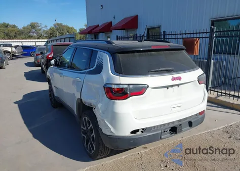 2018 Jeep Compass Limited 4X4 z USA, uszkodzony, nr VIN 3C4NJDCB0JT195058